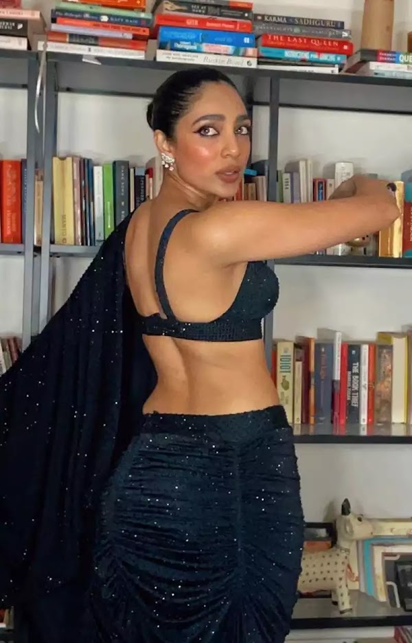 sobhita dhulipala backless black saree indian actress