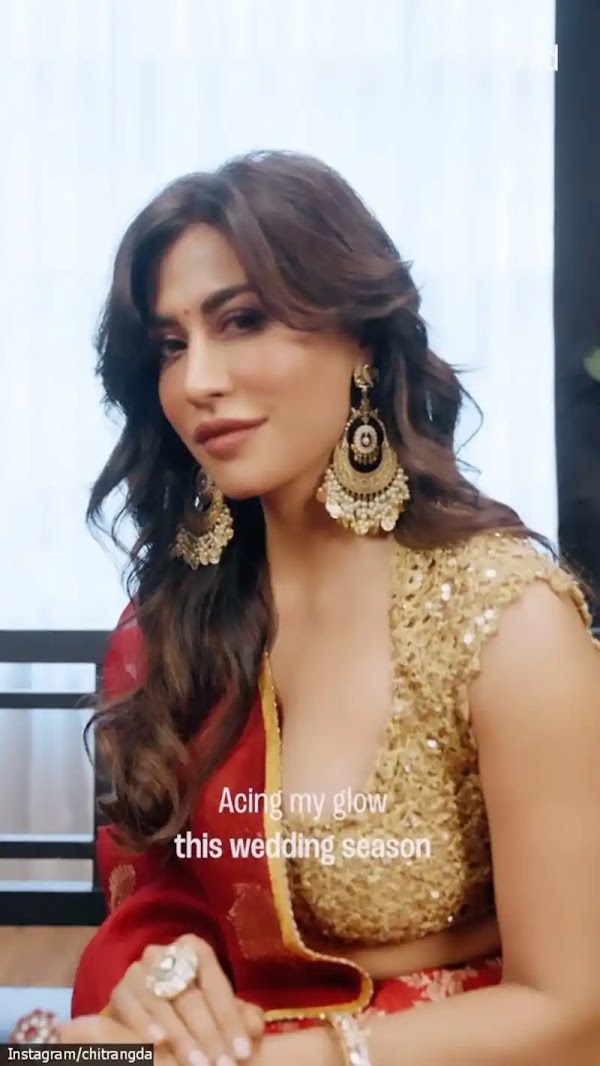 chitrangda singh cleavage saree deep neckline blouse