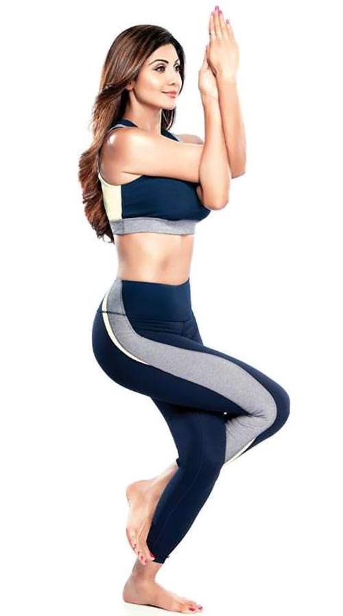 Shilpa Shetty hot yoga workout sexy body