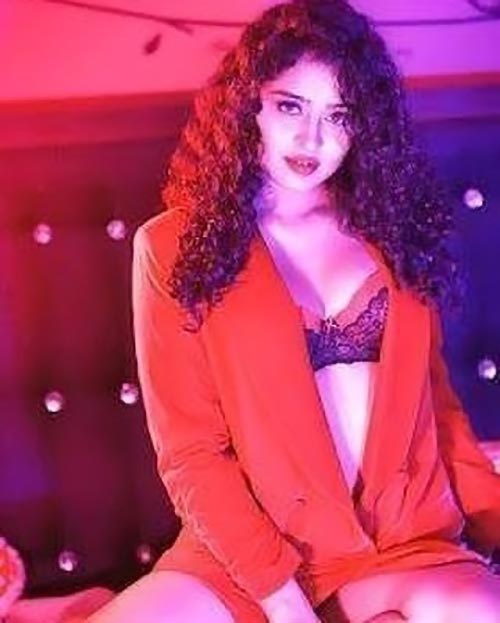 Apsara Rani bikini dangerous thriller actress