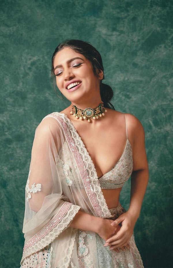 Bhumi Pednekar hot saree bollywood actress