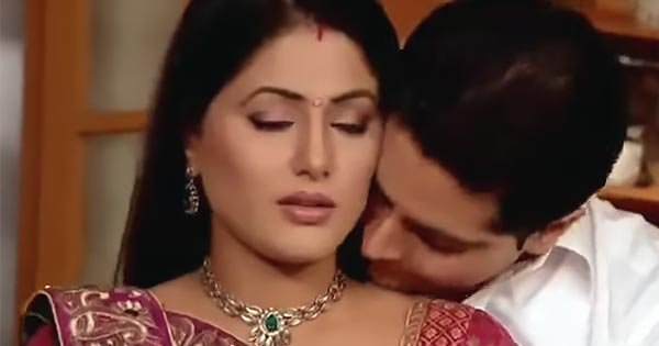 Top 5 Indian TV actresses romantic hot scenes.