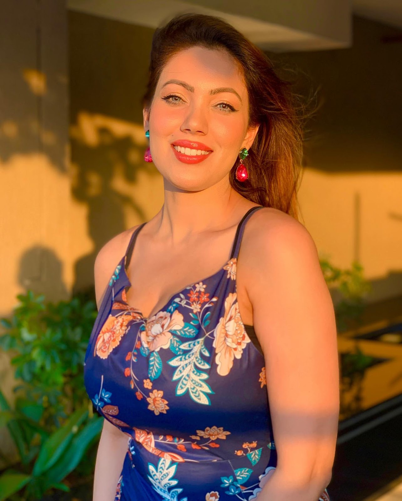 Munmun Dutta high sit dress babita ji hot