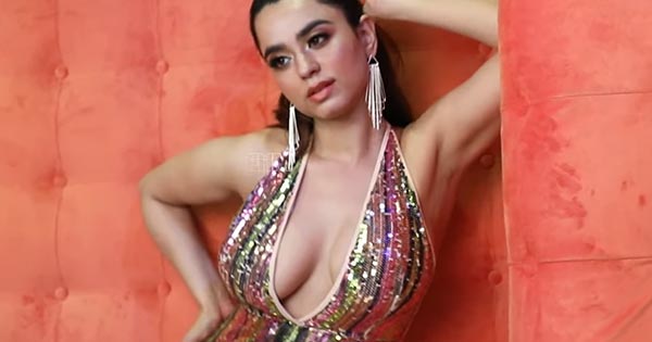 Soundarya Sharma cleavage curvy hot photoshoot video