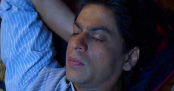 Shah Rukh Khan slept on the bus floor for this movie.