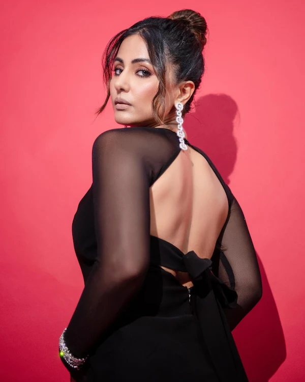 hina khan backless black dress hot tv actress