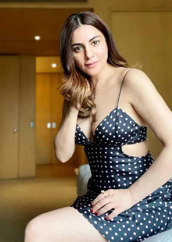 shraddha arya short dress cleavage sexy legs