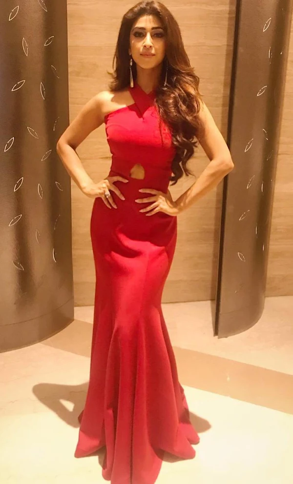 sonarika bhadoria red dress