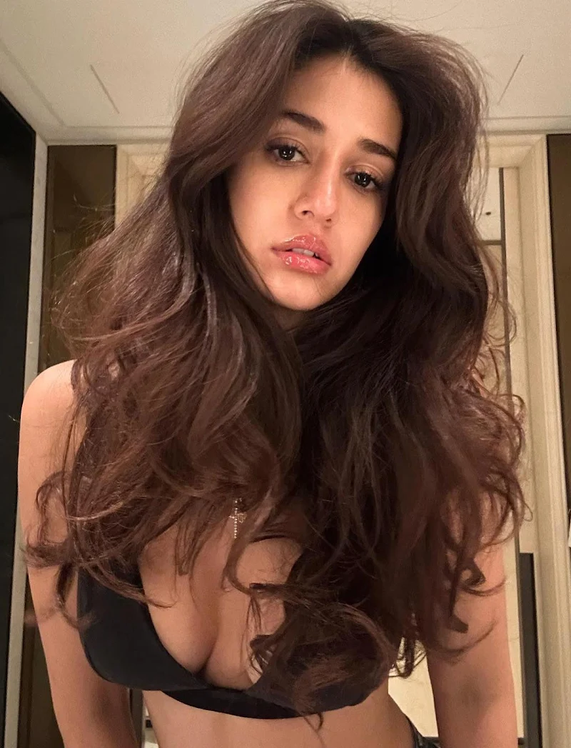 Disha Patani cleavage tiny black top