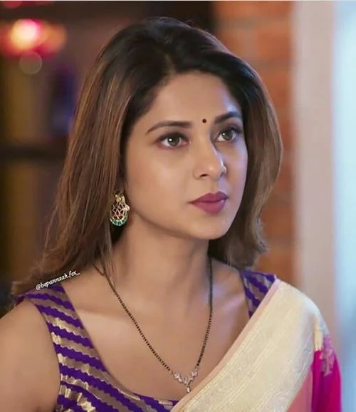 Jennifer Winget best popular indian tv actress