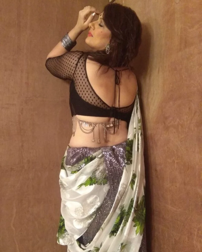 Falguni Rajani gulfam kali hot saree