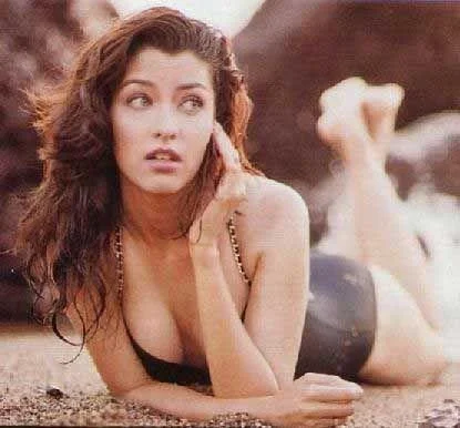 Aditi Govitrikar swimsuit cleavage hot actress