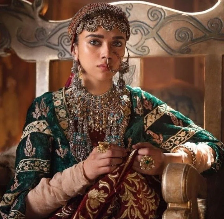 Aditi Rao Hydari Padmavat royal historical look bollywood