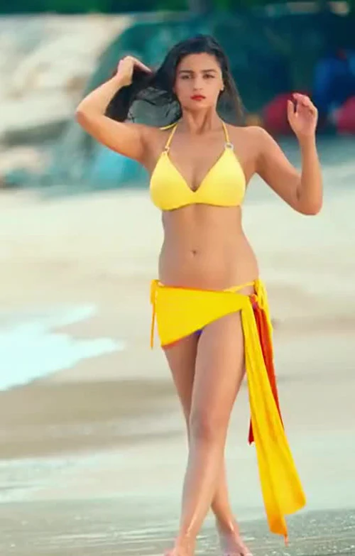 Alia Bhatt bikini swimsuit hot photos