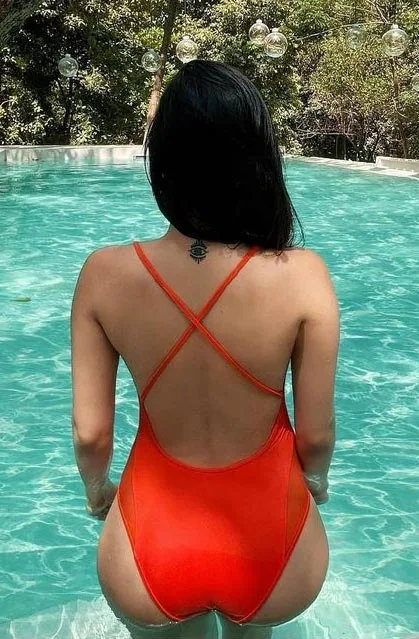 amyra dastur booty swimsuit hot bollywood actress