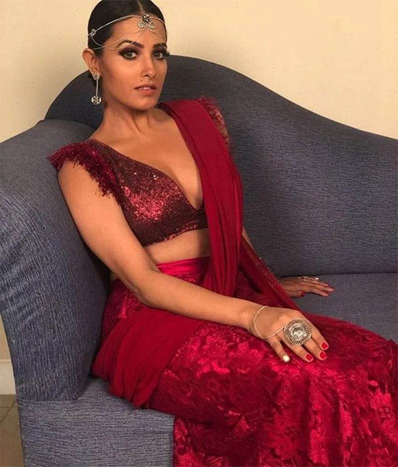 anita hassanandani saree hot indian tv actress