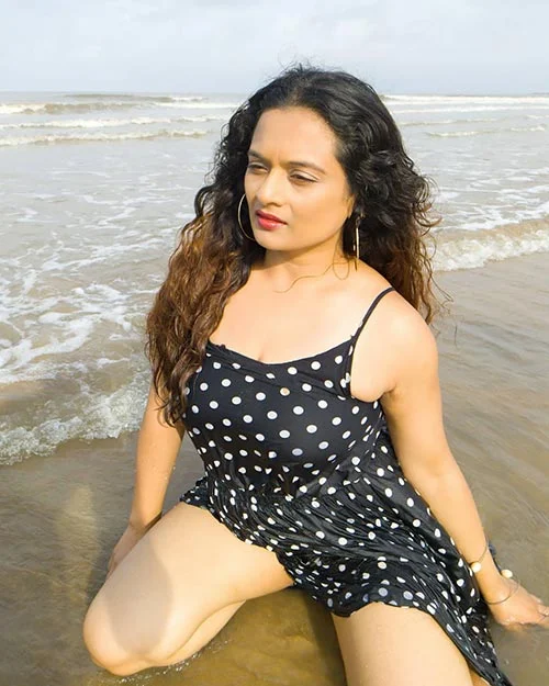 dhruvee haldankar hot actress savdhaan india