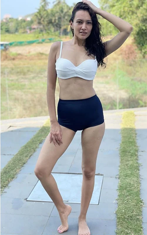 Dipannita Sharma bikini hot photos