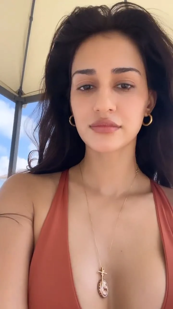 disha patani cleavage red bikini