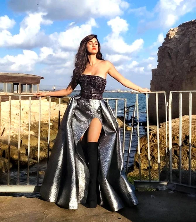 disha patani thigh high boots bollywood actress