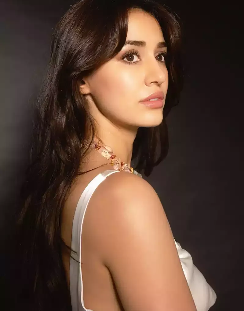 disha patani white backless dress copy