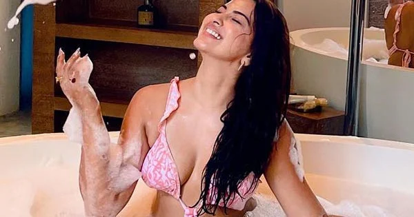 Esshanya Maheshwari in swimsuit is too hot to handle – see new photos.