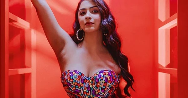 Esshanya Maheshwari in off shoulder outfit sets things on fire – see pics.