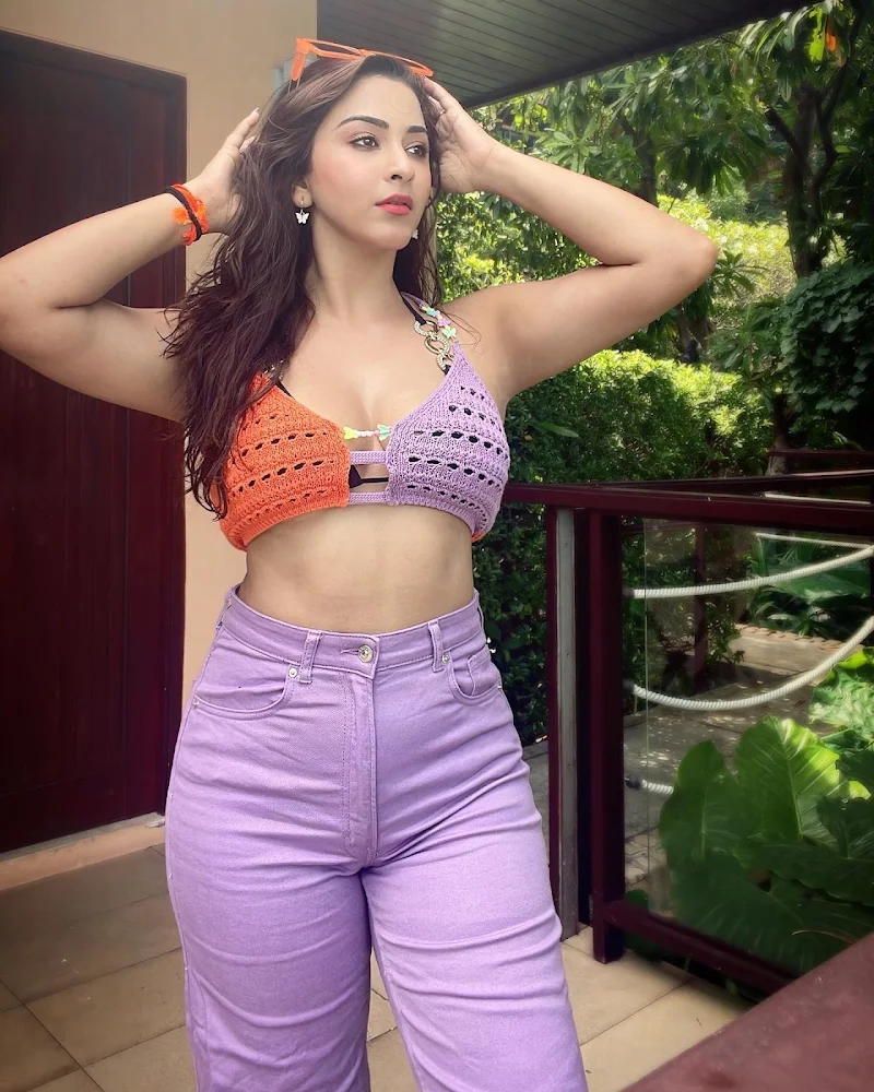 esshanya maheshwari tiny top pants curvy indian actress