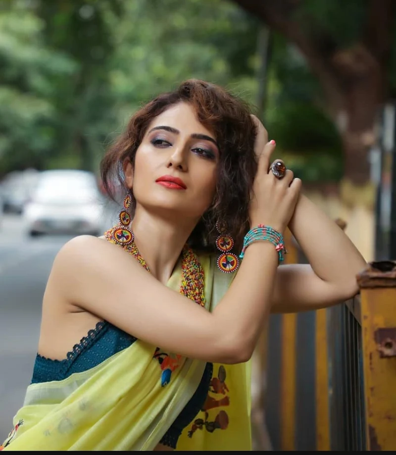 Gauri Singh saree crime patrol actress