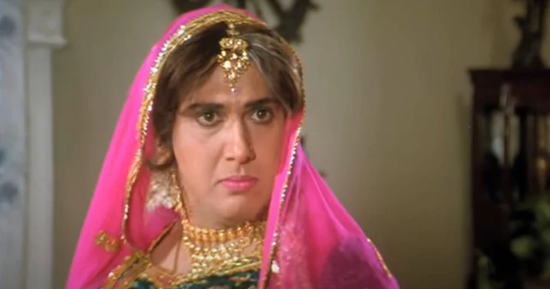 Govinda as woman in Aunty No. 1