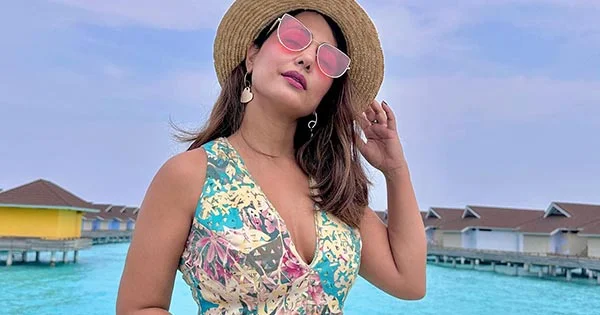 Hina Khan in this cleavage baring stylish dress enjoys her vacation in Maldives – see photos.