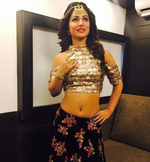 Hina Khan navel hot actress