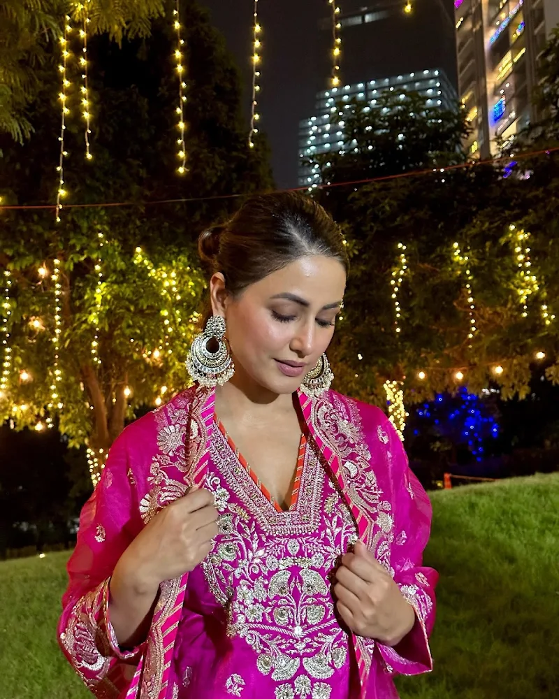 hina khan pink sharara suit diwali outfit