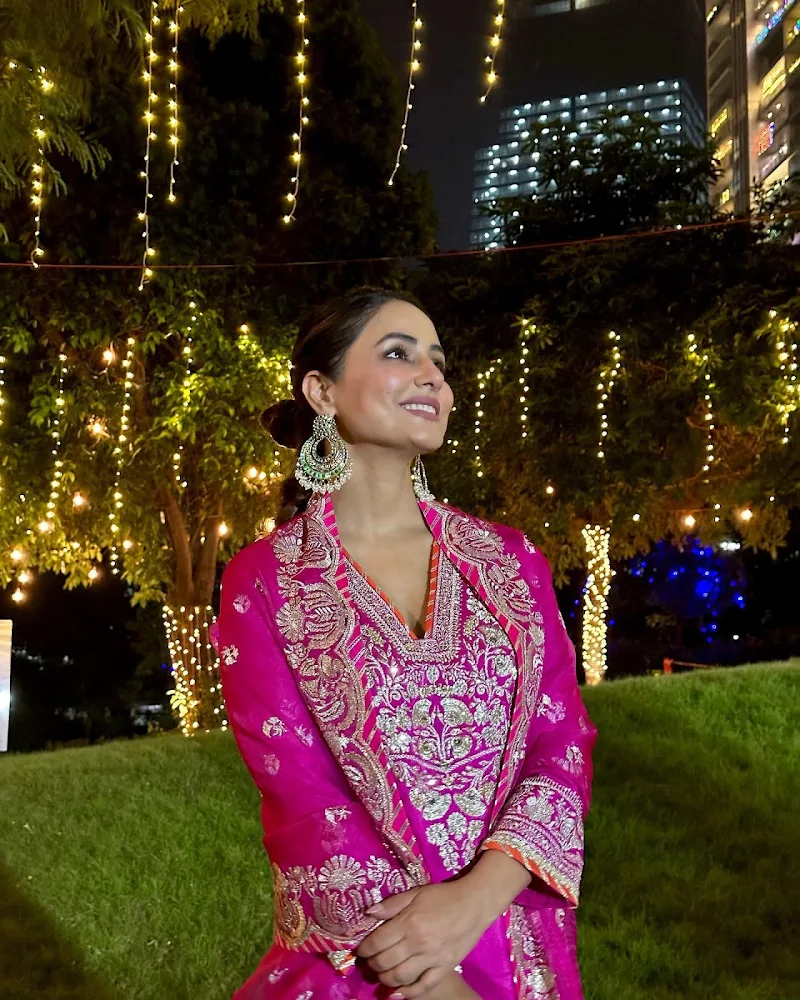 hina khan pink sharara suit diwali outfit