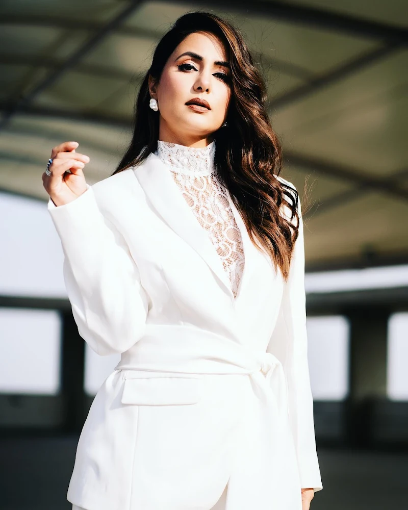 hina khan white pantsuit hot actress