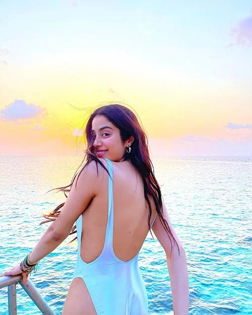 janhvi kapoor sexy back backless swimsuit