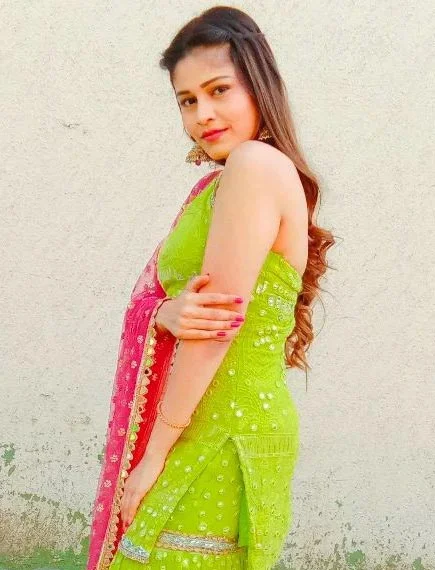 Jinal Jain gandii baat 7 actress