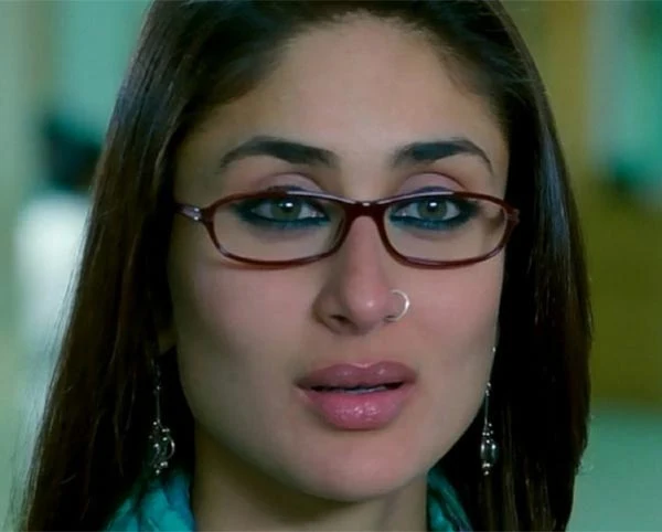 Kareena Kapoor nose ring bollywood actress