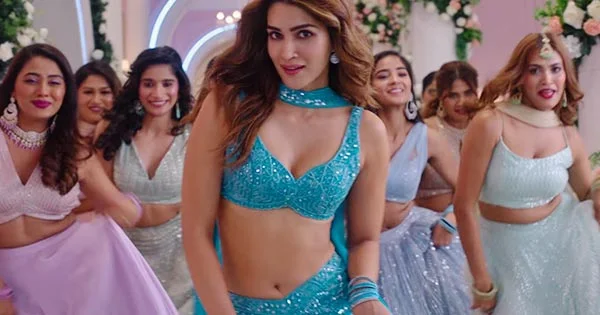 Kriti Sanon looks stunning in cyan outfit in new song Chedkhaniyan from Shehzada – watch video