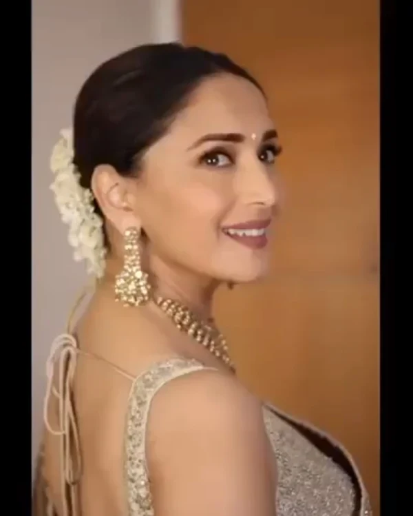 madhuri dixit backless saree hot actress