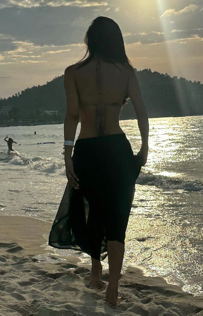 mouni roy bikini navel sexy body