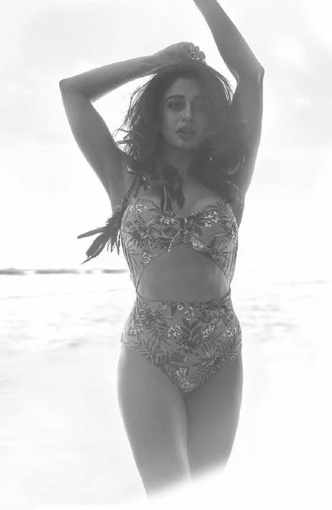 nehha pendse bikini swimsuit actress curvy tv