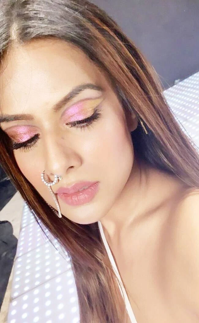 nia sharma nose ring indian tv actress