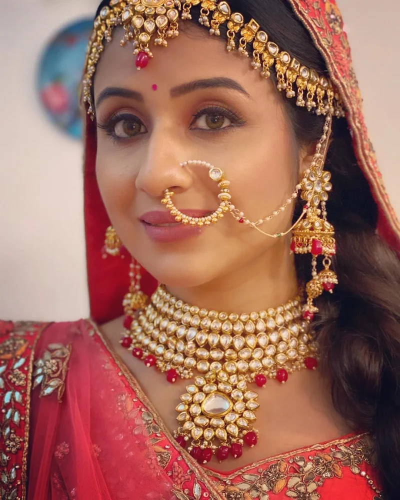 paridhi sharma nose ring indian tv actress