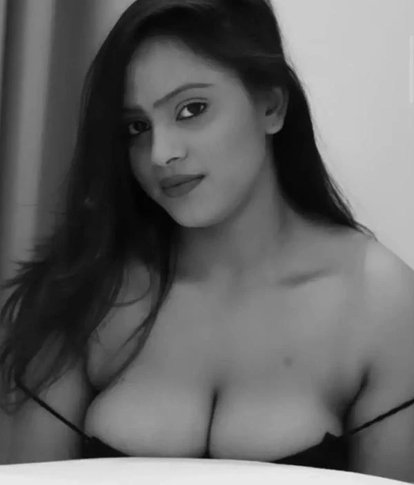 Pihu Kanojia hot actress web series ullu tawa garam bidaai