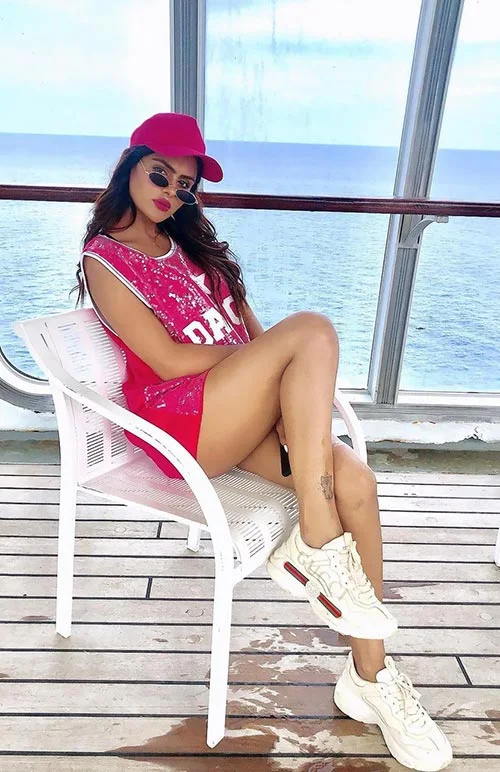 Priyanka Chahar Choudhary hot actress