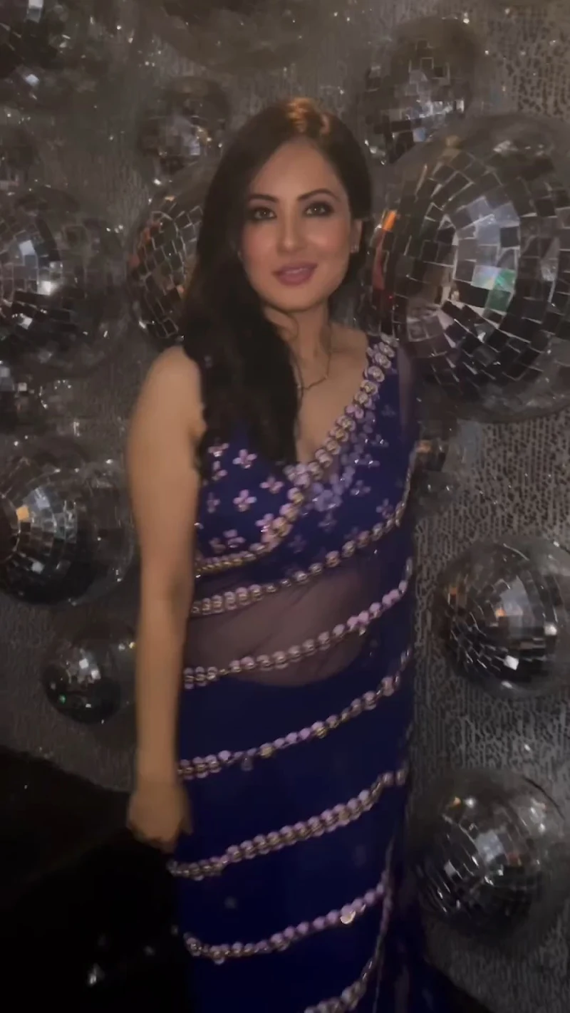 puja banerjee backless sheer blue saree