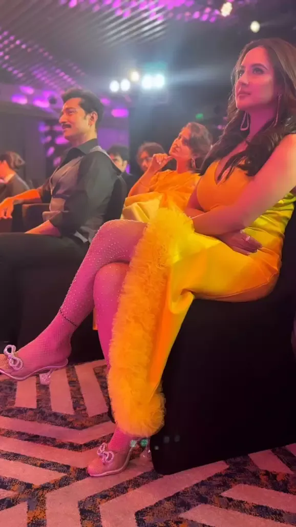 puja banerjee yellow dress legs cleavage