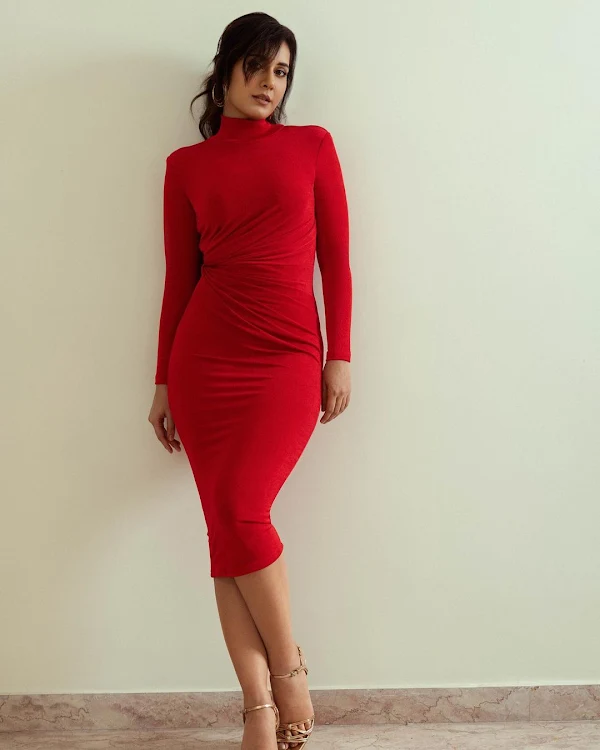 rashi khanna red dress curvy body