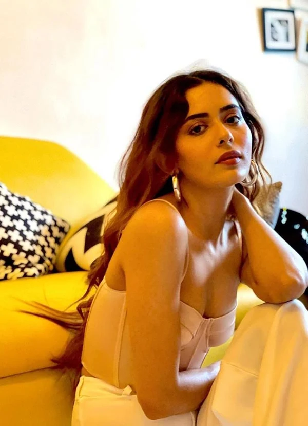 Sana Sayyad hot tv actress